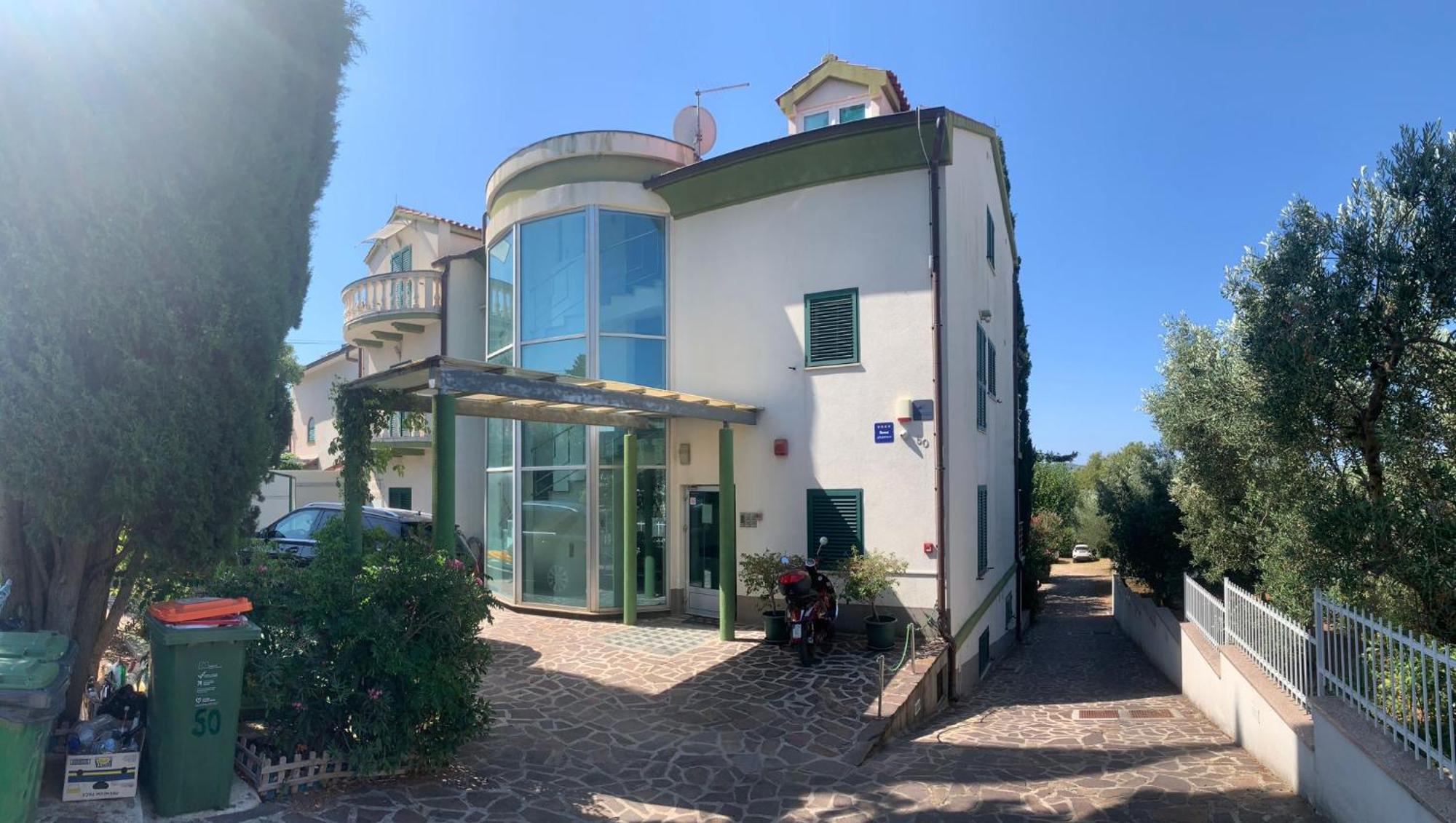 Vila Smirna Sveti Filip i Jakov Luaran gambar